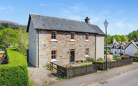 Lockview Upper Flat